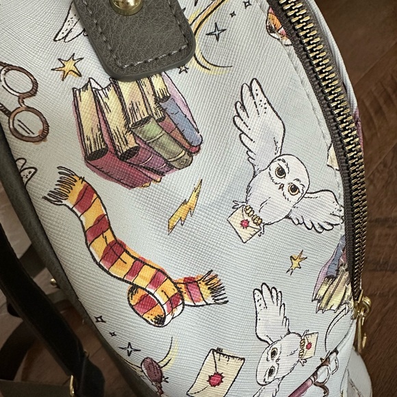 Harry Potter Hedwig Themed Backpack - Picture 12 of 16